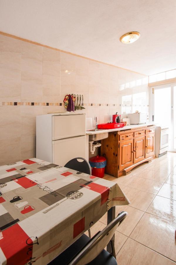 En Suite Apartment con Patio - App A Arrecife  Extérieur photo